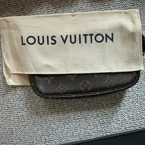 Louis Vuitton Monogram Mini Pochette Dust Bag with Certificate of Authenticity - Picture 15 of 15